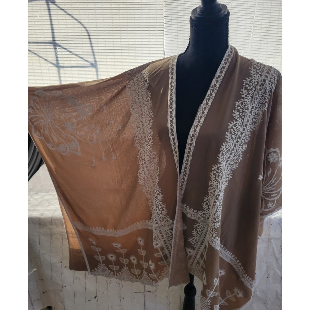 Da-sh Women Tan Sheer Embroidered Kimono Wrap Floral Boho Open Front Cover Up